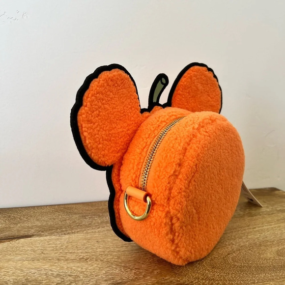 Stoney Clover Mickey Pumpkin Crossbody NWT - Picture 6 of 7
